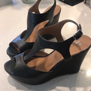BP Black Wedge Pumps